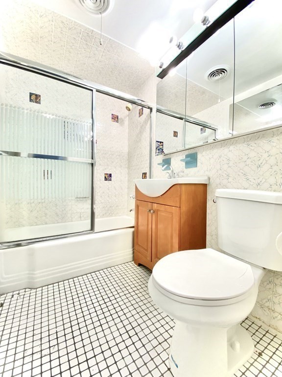 62 Carey Ave #7, Watertown, MA Photo #11
