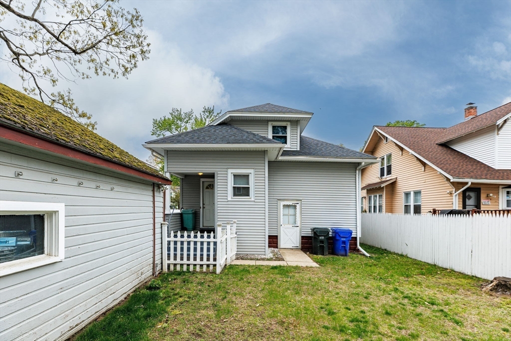 79 Marsden St