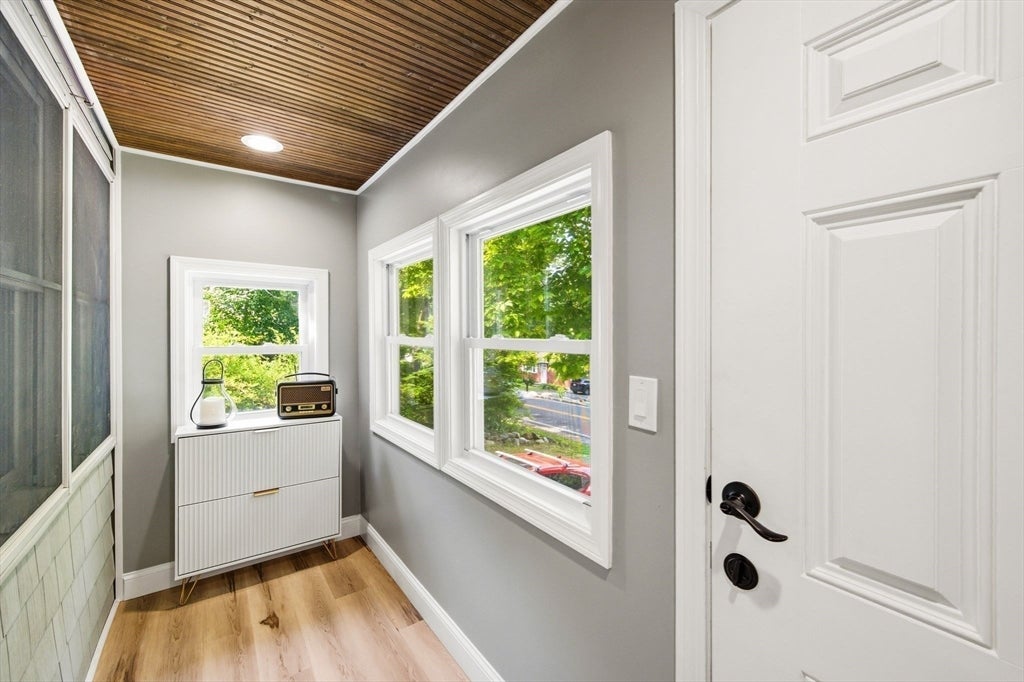 210 Nashua Rd