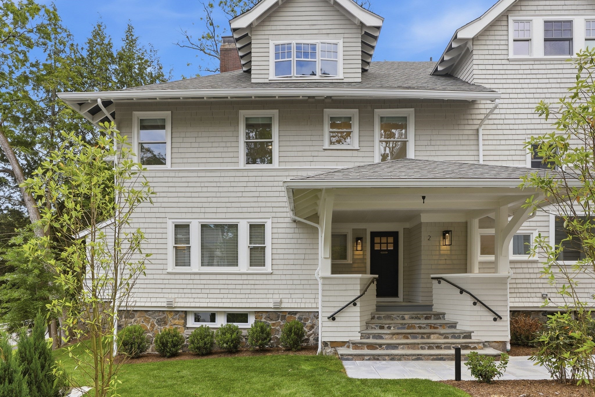 38 Edgewood Rd