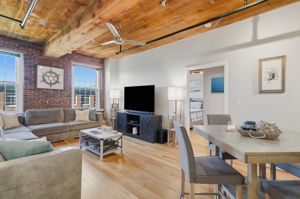 130 John Street #358, Lowell, MA, 130 John Street #358, Lowell, MA Photo #3
