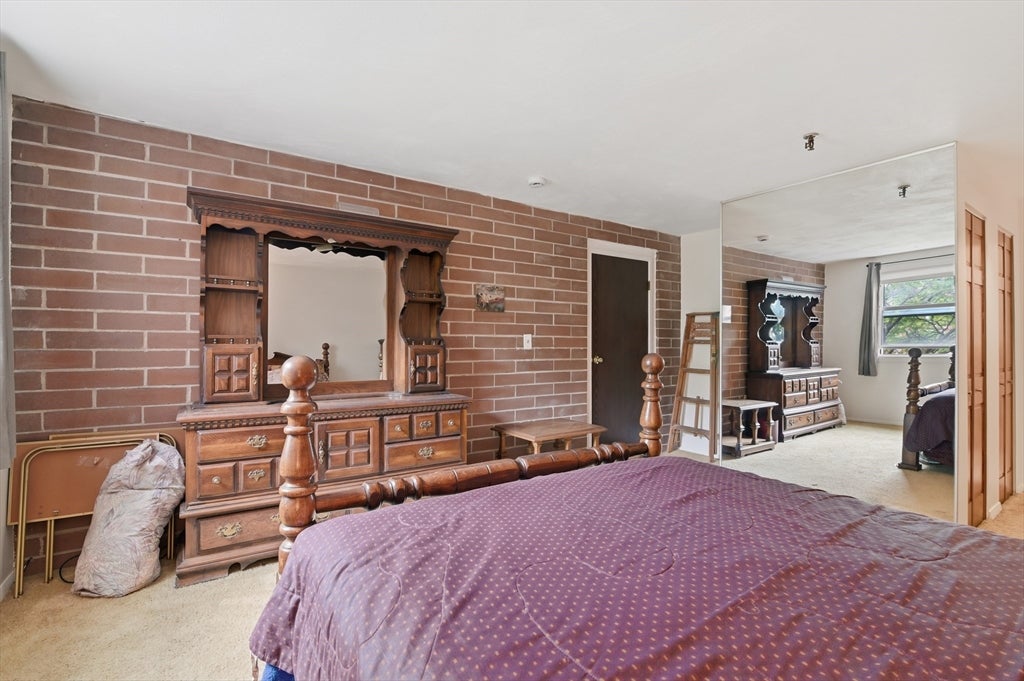 115 W Squantum St 513