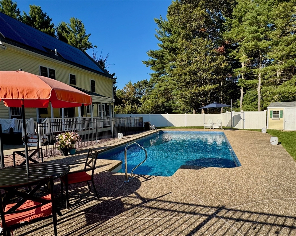 23 Fredrickson Rd