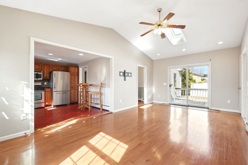 1039 Tinkham