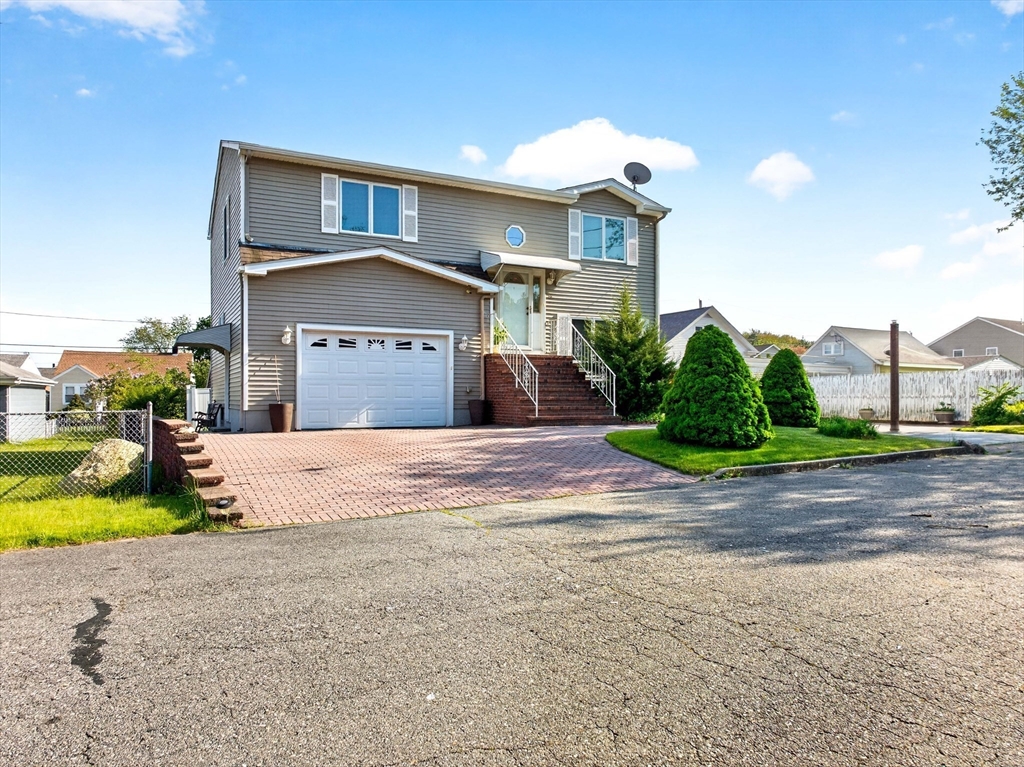 56 Schofield St