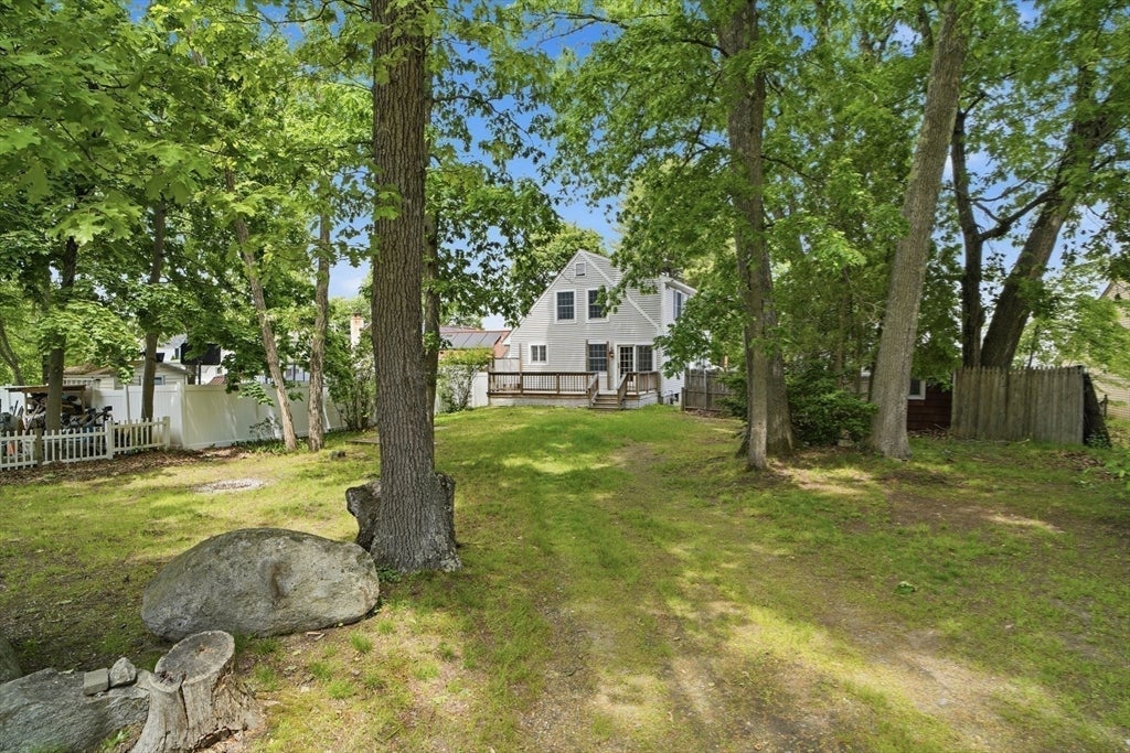 24 Bowers Ave