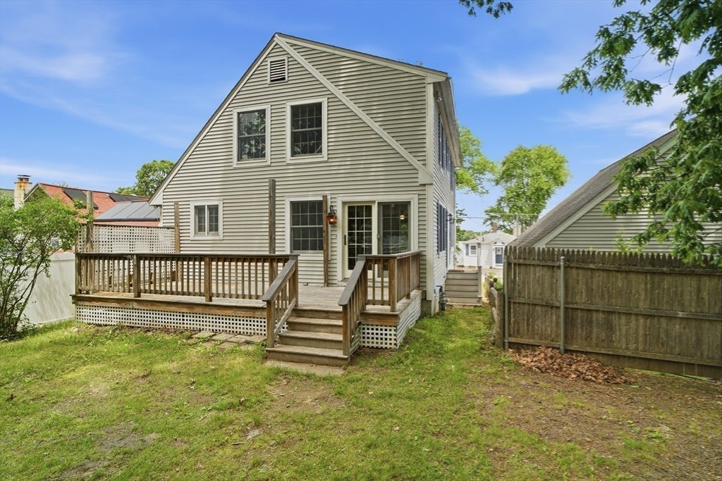 24 Bowers Ave