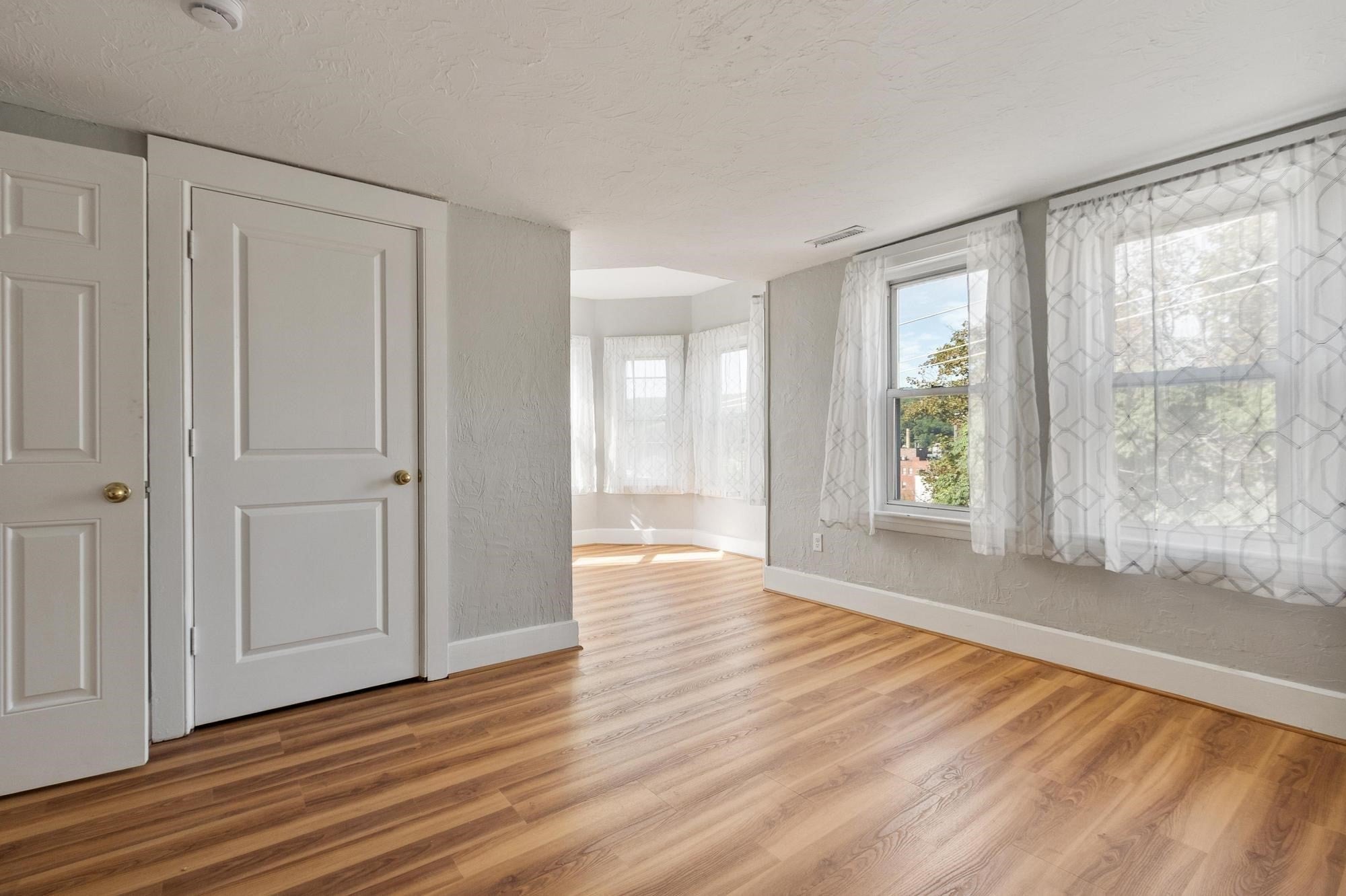 9 Mount Vernon St, Fitchburg, MA, 9 Mount Vernon St, Fitchburg, MA Photo #9