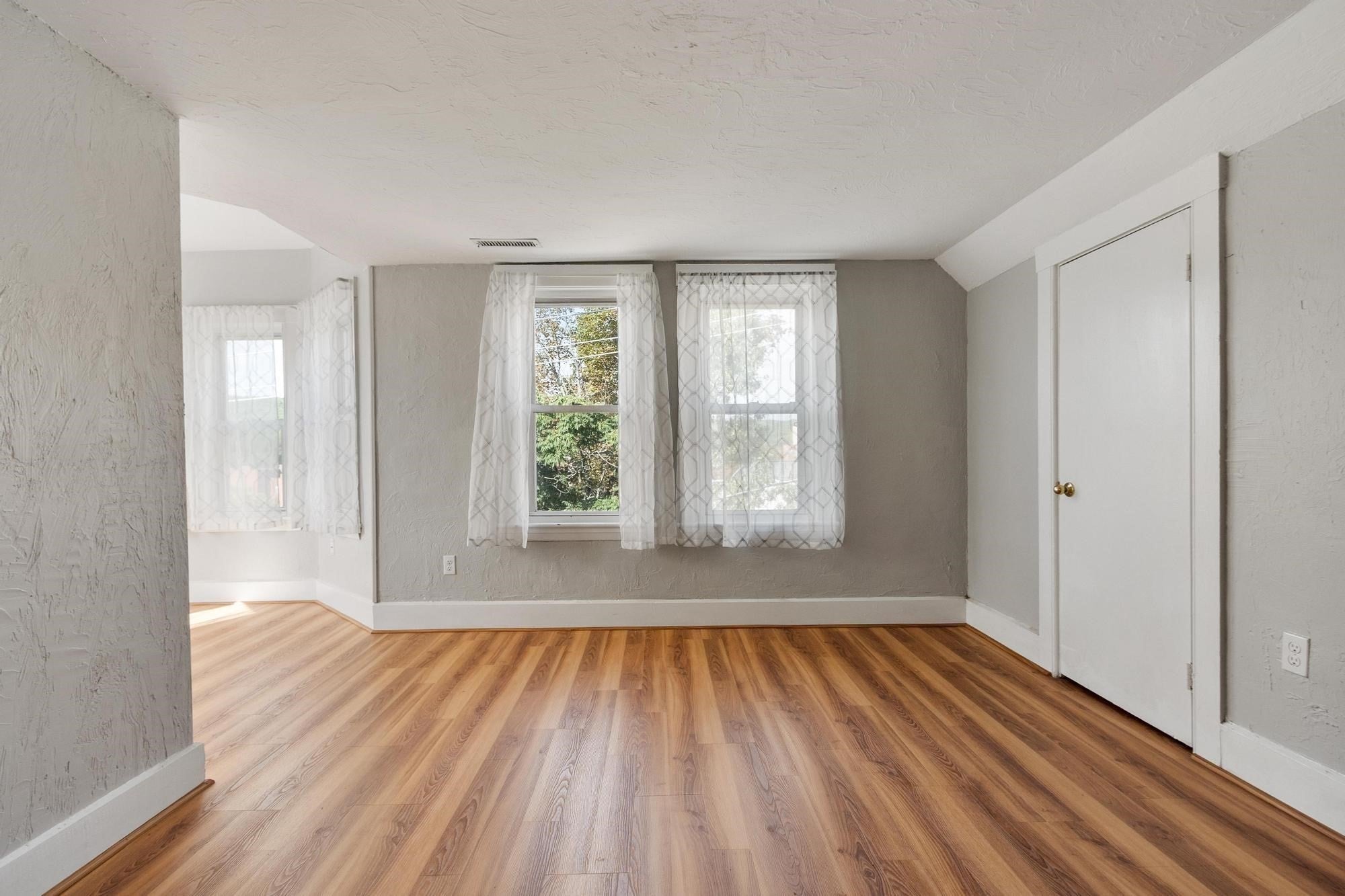 9 Mount Vernon St, Fitchburg, MA, 9 Mount Vernon St, Fitchburg, MA Photo #8