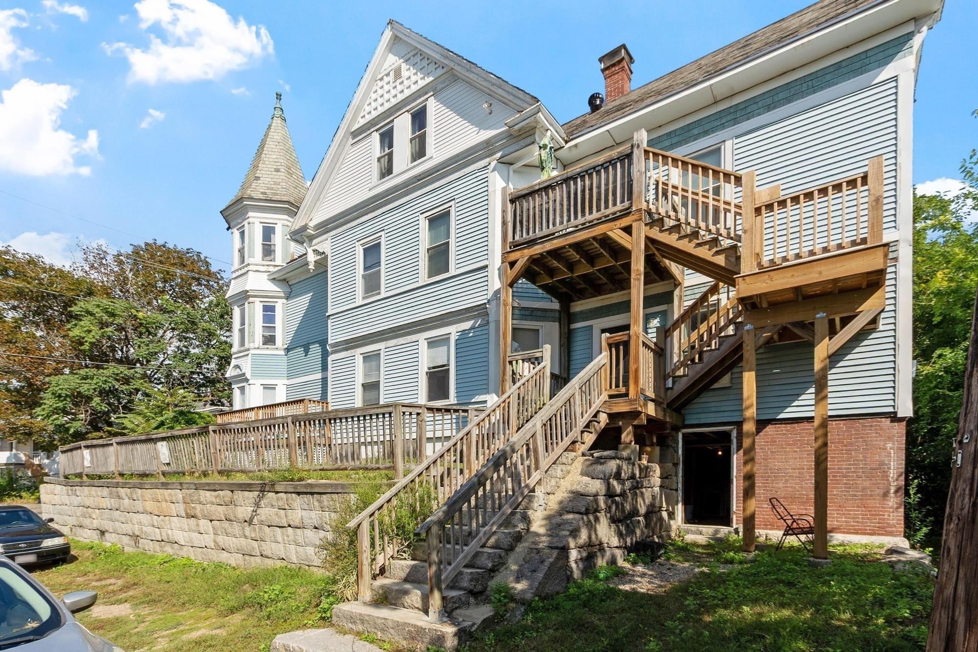 9 Mount Vernon St