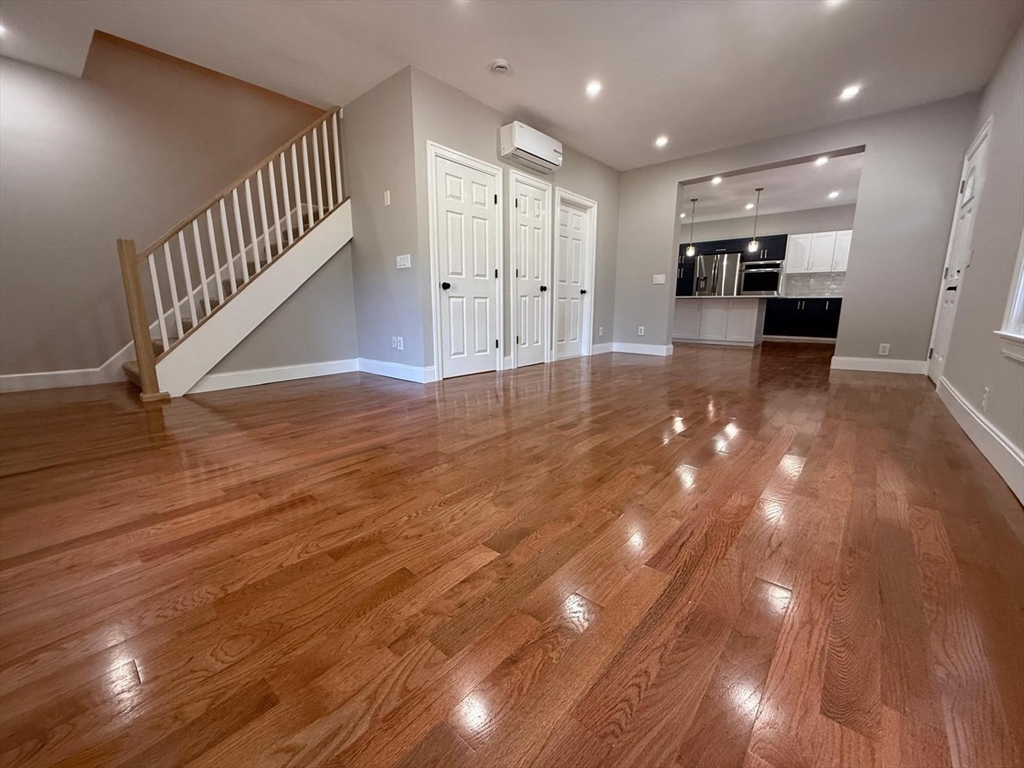 54 Mashapaug Rd.
