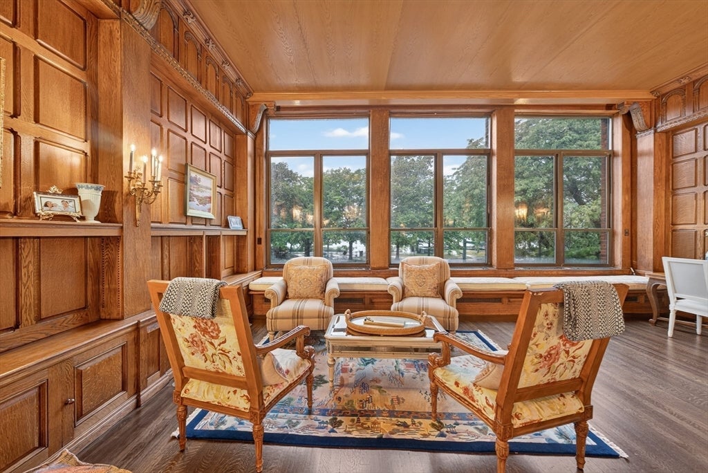 414 Beacon Street 5