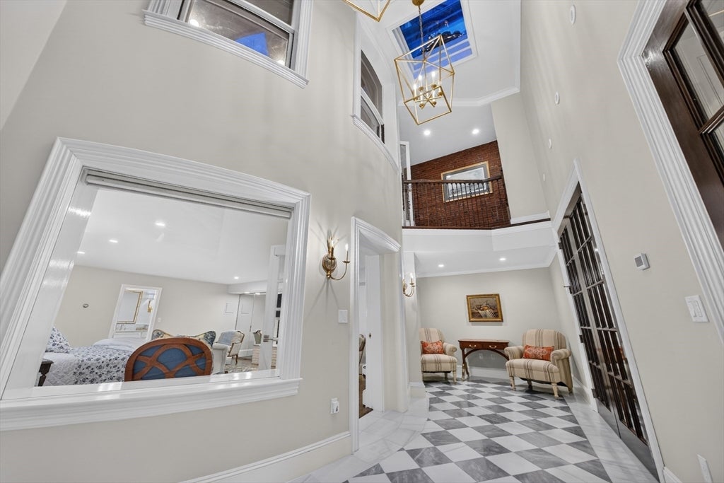 414 Beacon Street 5