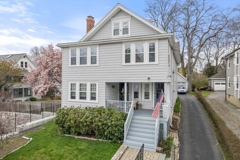 Photo of 14 Adams Ave #14, Watertown, MA 02472 (MLS # 73510004)