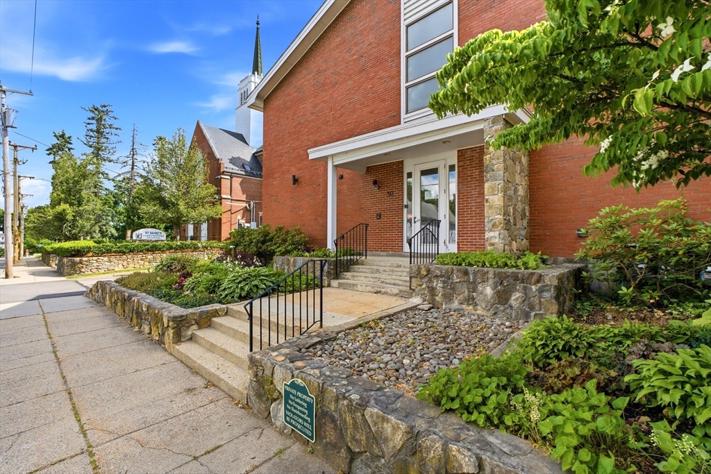 30 Broad St 203