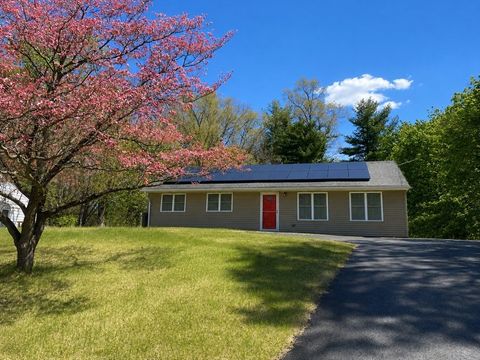 Photo of 915 Bradley Road, Springfield, MA 01109 (MLS # 73523206)