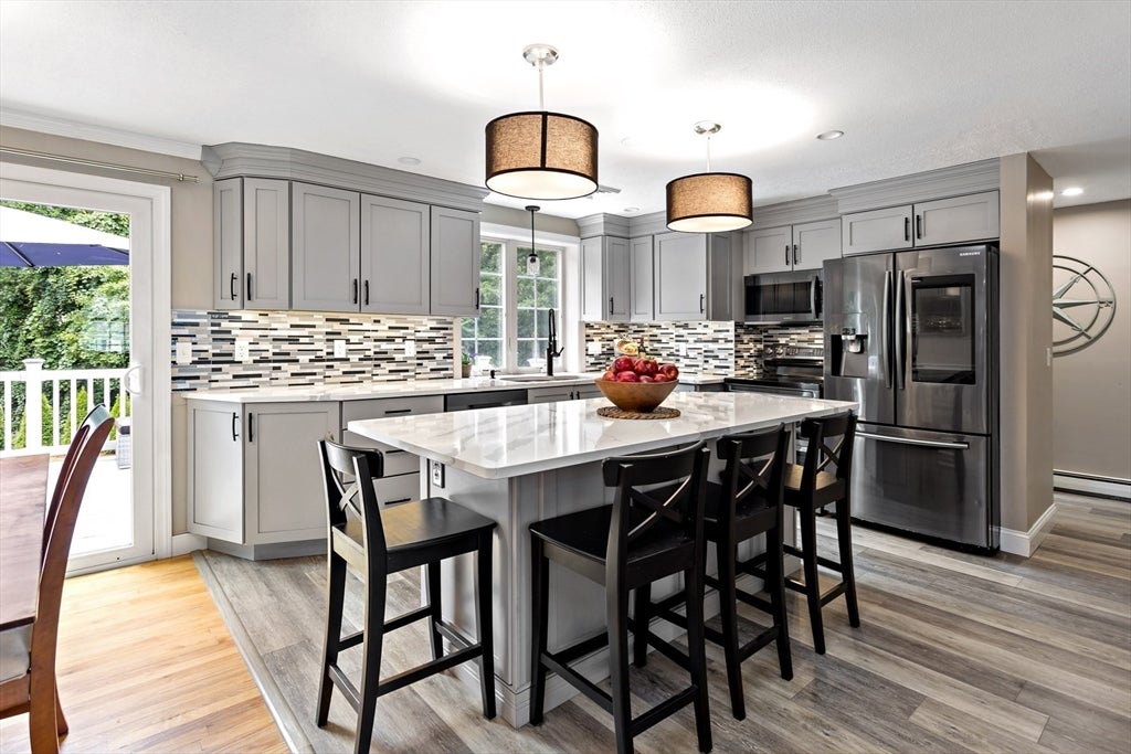 65 Kings Row Dr, Dennis, MA, 65 Kings Row Dr, Dennis, MA Photo #12