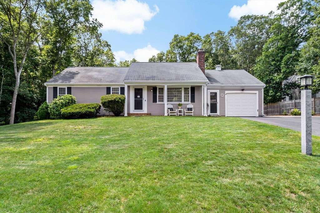 65 Kings Row Dr, Dennis, MA, 65 Kings Row Dr, Dennis, MA Photo #3