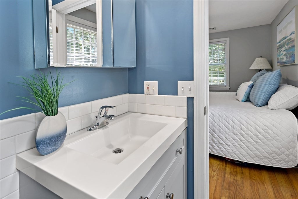 65 Kings Row Dr, Dennis, MA, 65 Kings Row Dr, Dennis, MA Photo #19