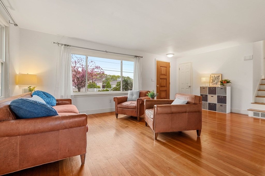 3 Riverview Drive