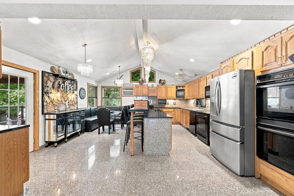 688 S West St, Agawam, MA, 688 S West St, Agawam, MA Photo #13