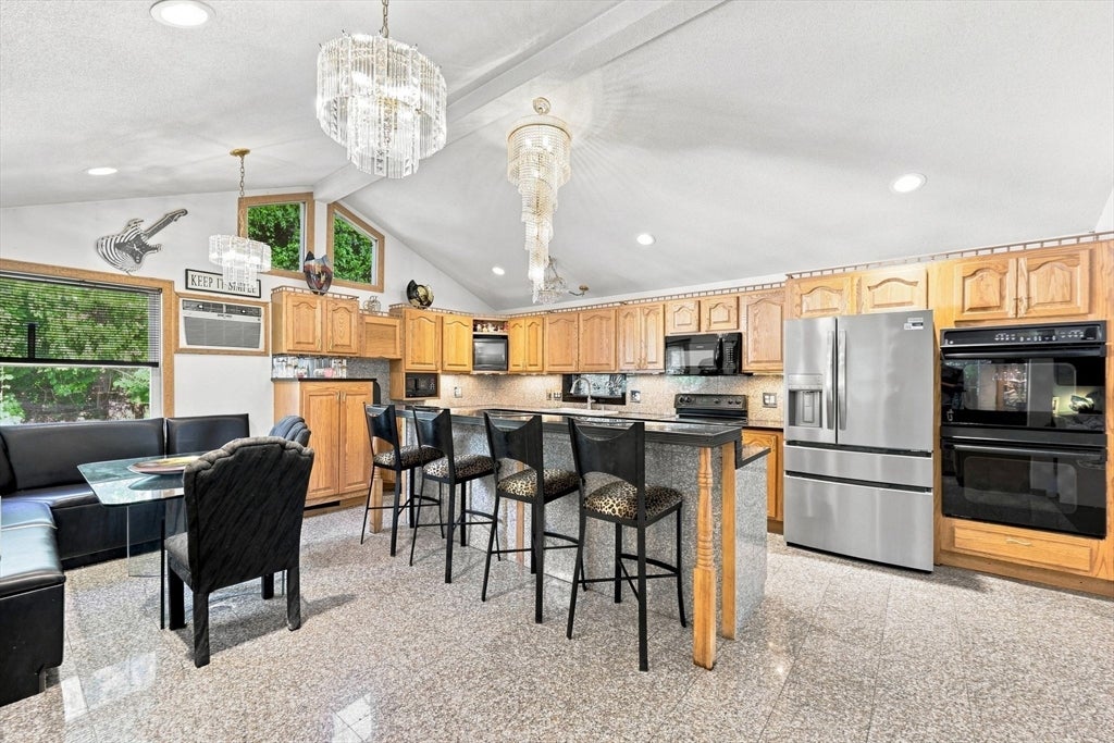 688 S West St, Agawam, MA, 688 S West St, Agawam, MA Photo #17