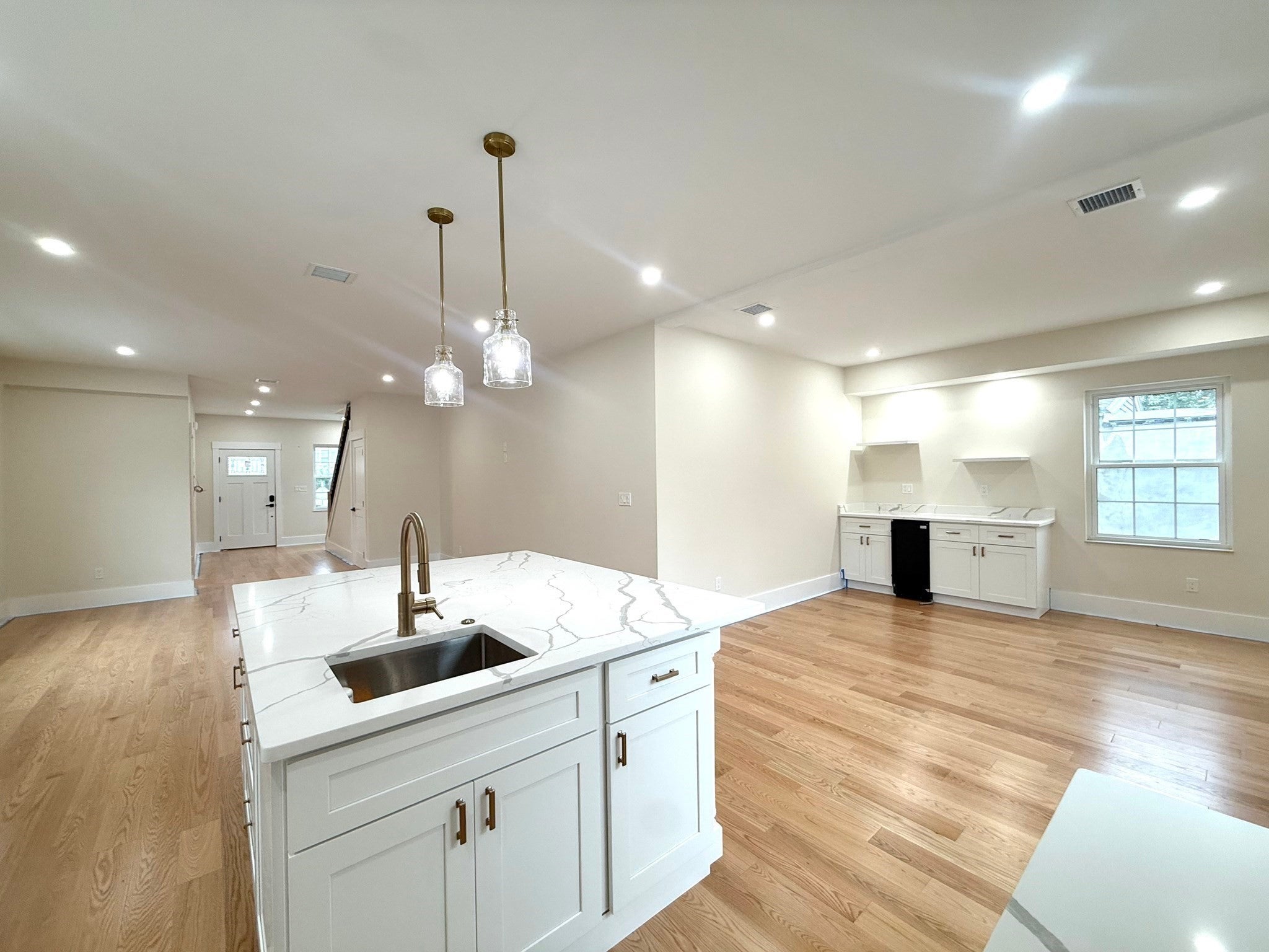 140 Summer ST #140, Medford, MA, 140 Summer ST #140, Medford, MA Photo #6