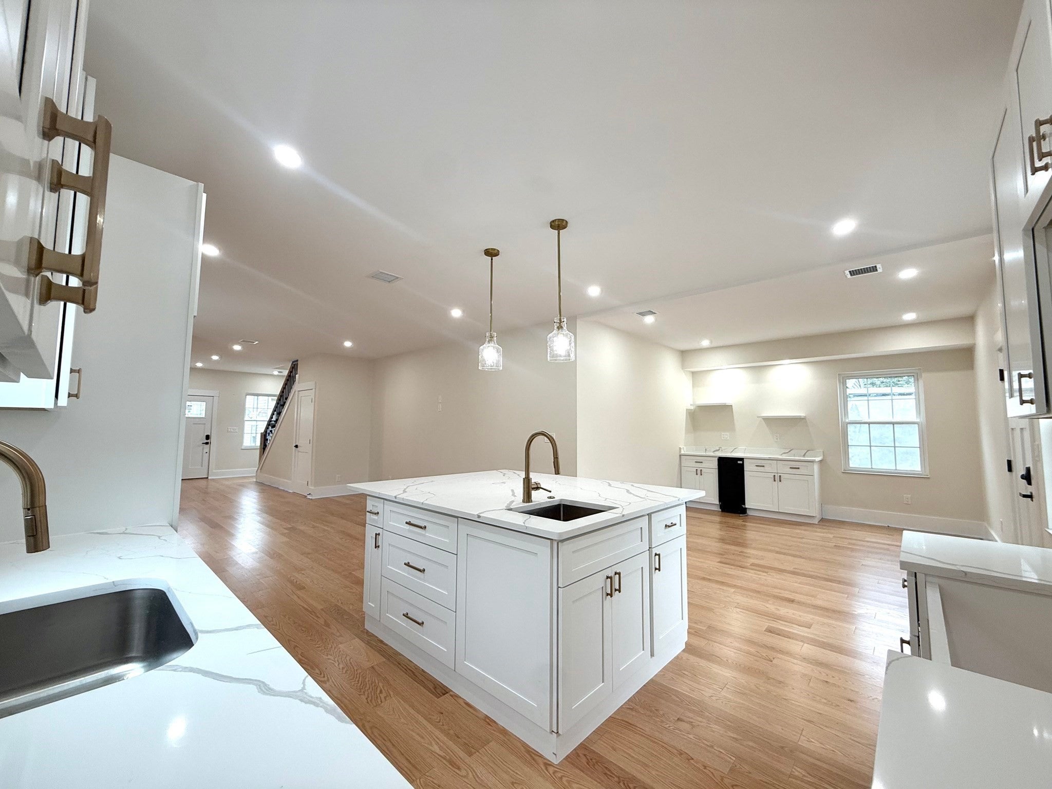 140 Summer ST #140, Medford, MA, 140 Summer ST #140, Medford, MA Photo #5