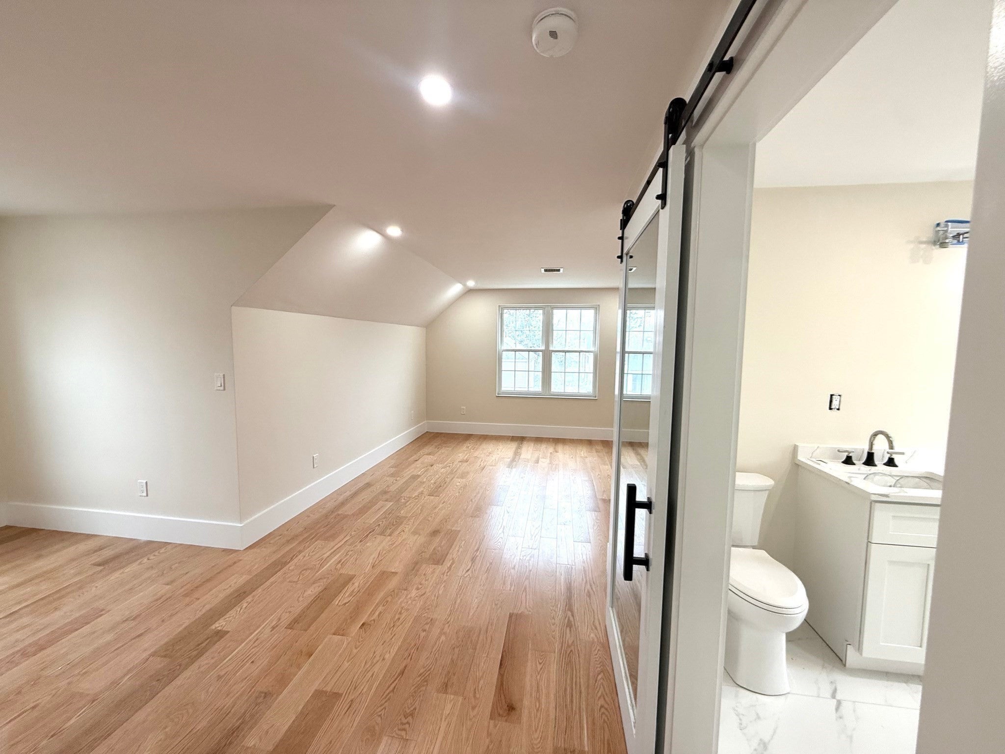 140 Summer ST #140, Medford, MA, 140 Summer ST #140, Medford, MA Photo #34