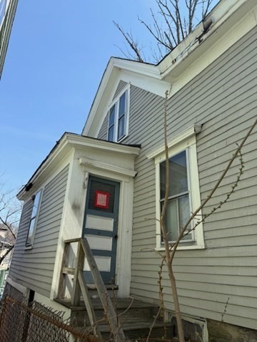 118 Bartlett Street