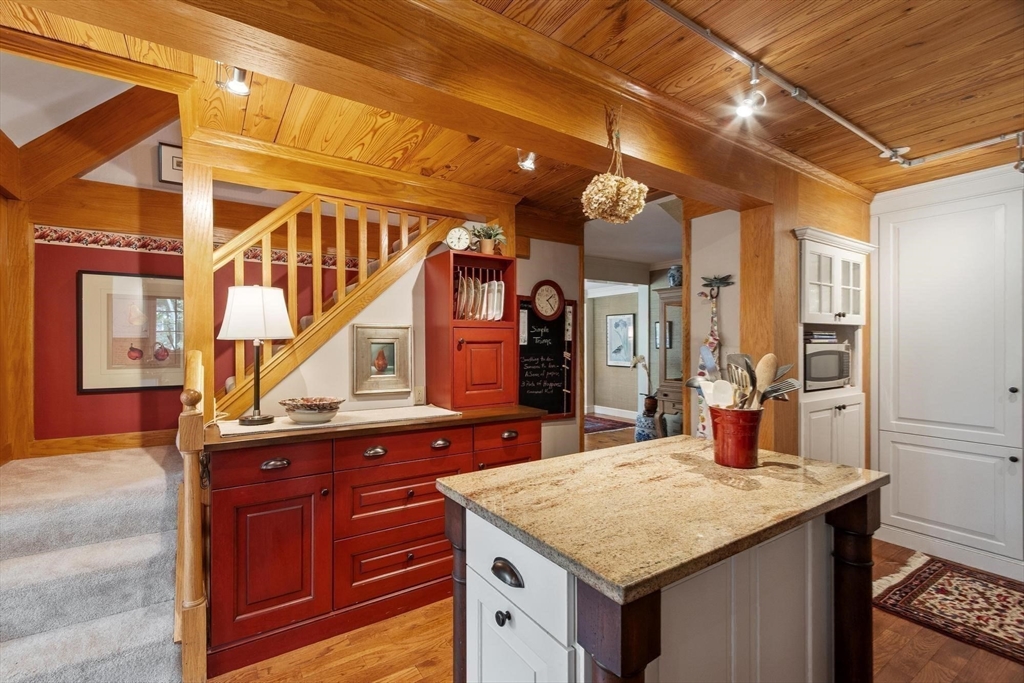 4 Apple Blossom Road, Andover, MA Photo #29
