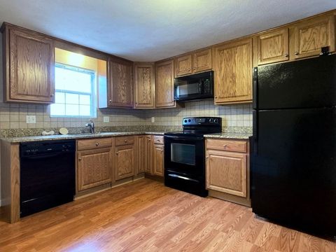 25 Columbia Avenue 2nd floor Newton MA 02464