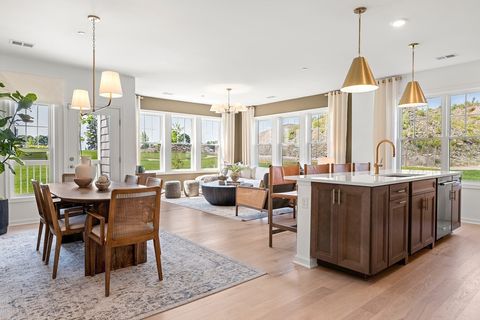 320 Martins Landing 2307 North Reading MA 01864