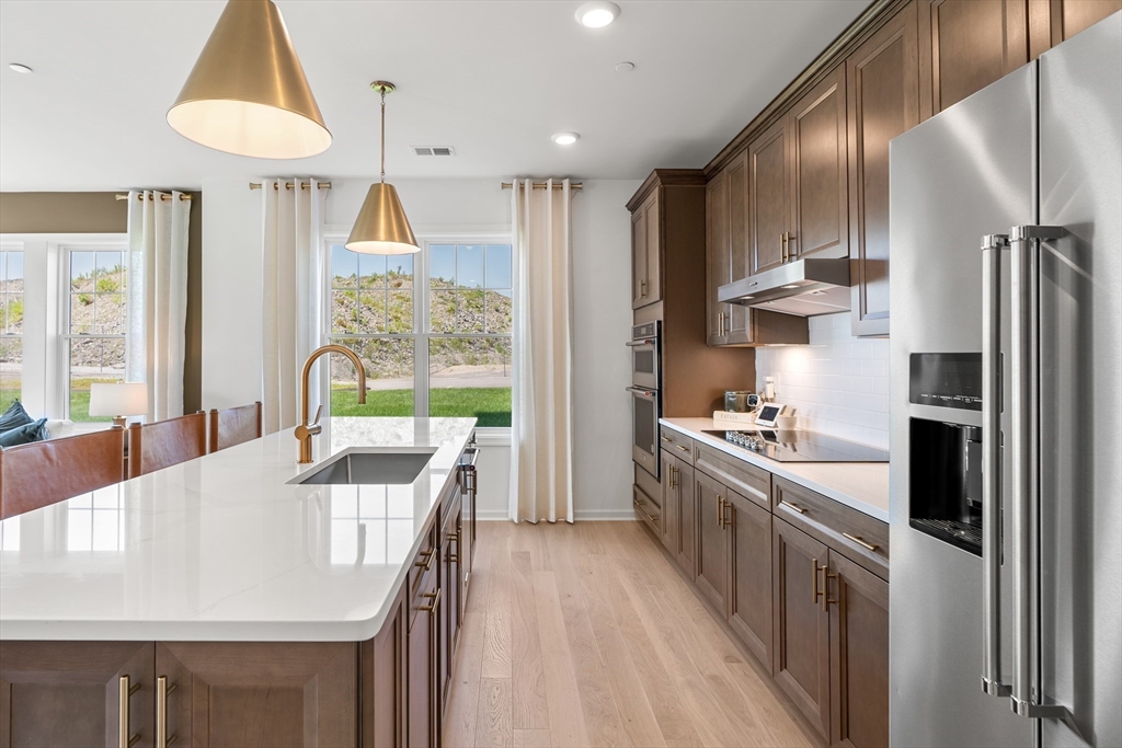 320 Martins Landing 2307