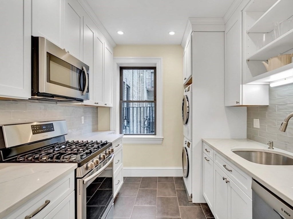 1662 Commonwealth Ave 41
