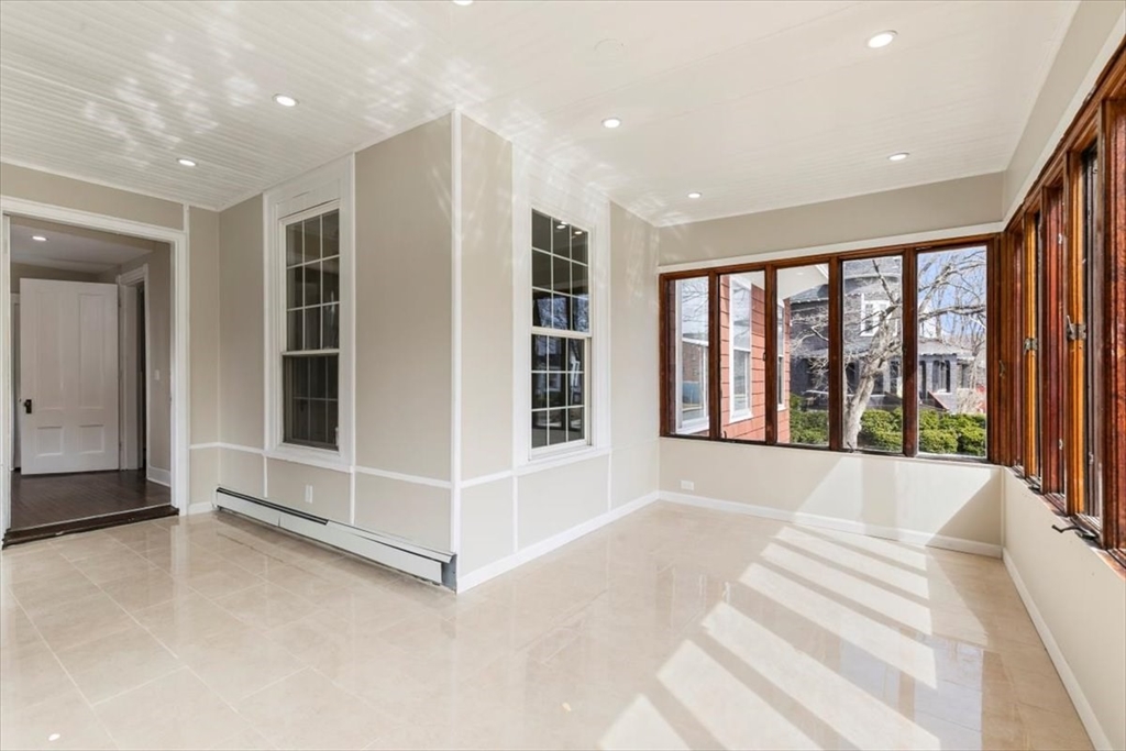 106 Ridge Ave.