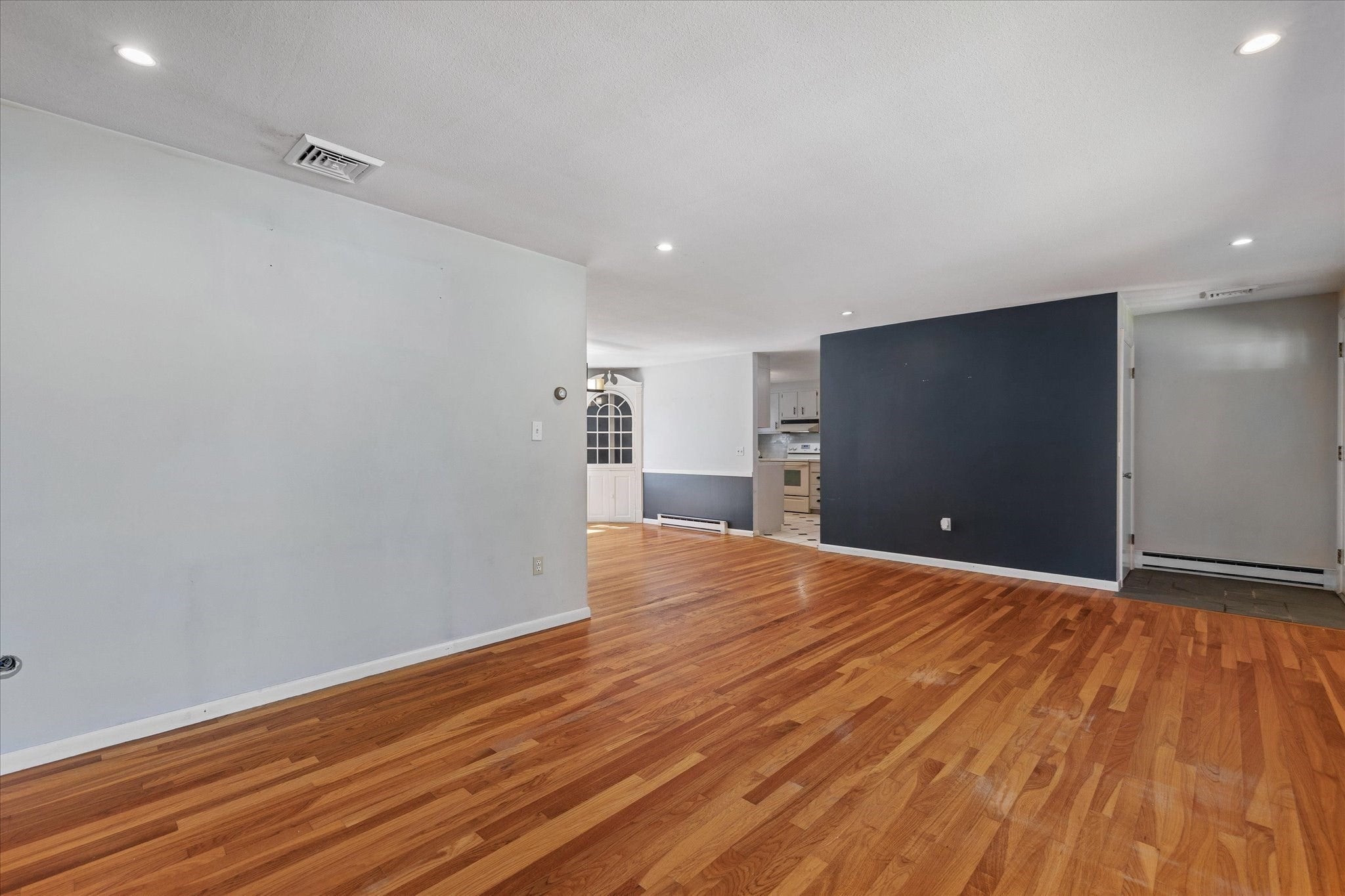 36 Barry Rd, Worcester, MA, 36 Barry Rd, Worcester, MA Photo #17