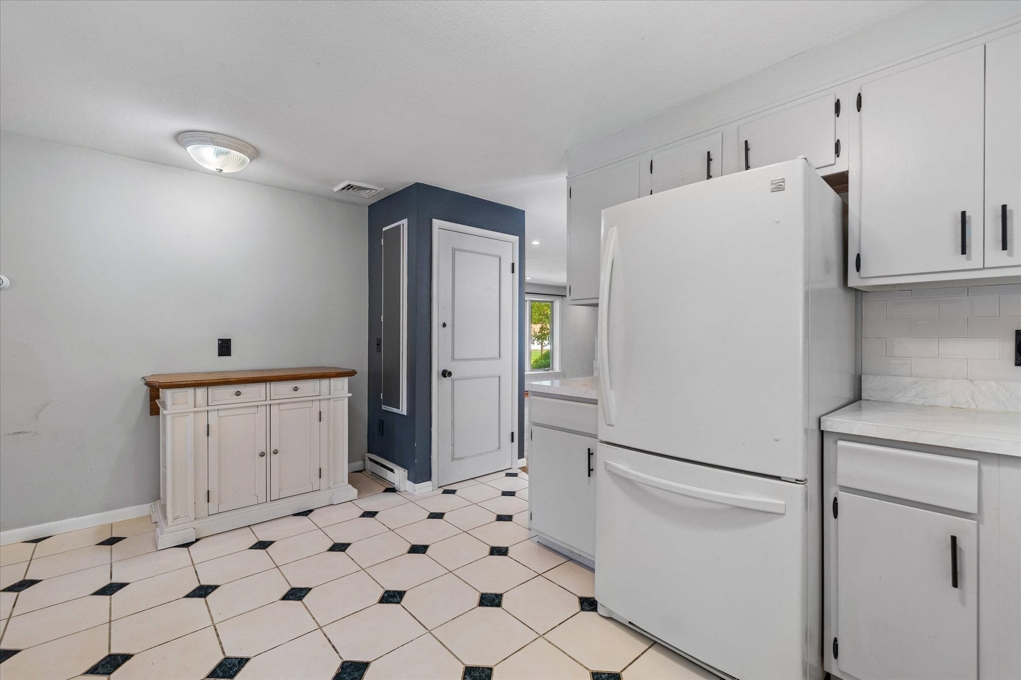 36 Barry Rd, Worcester, MA, 36 Barry Rd, Worcester, MA Photo #14