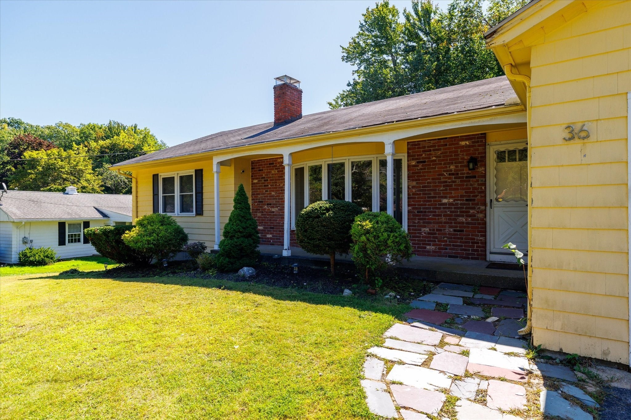 36 Barry Rd