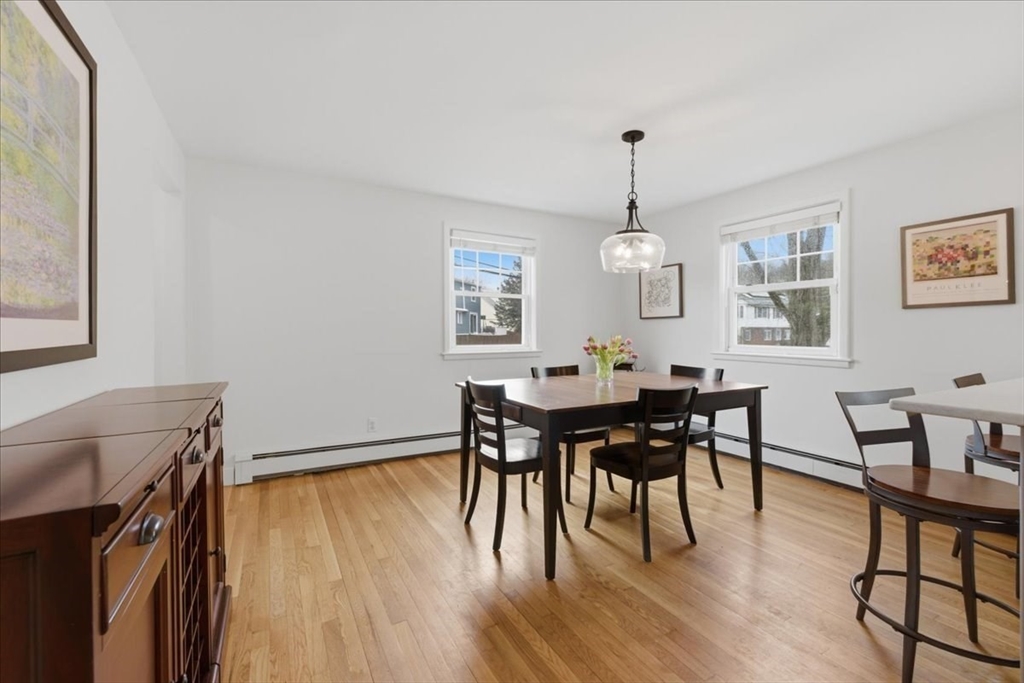 7 Pleasantdale Rd