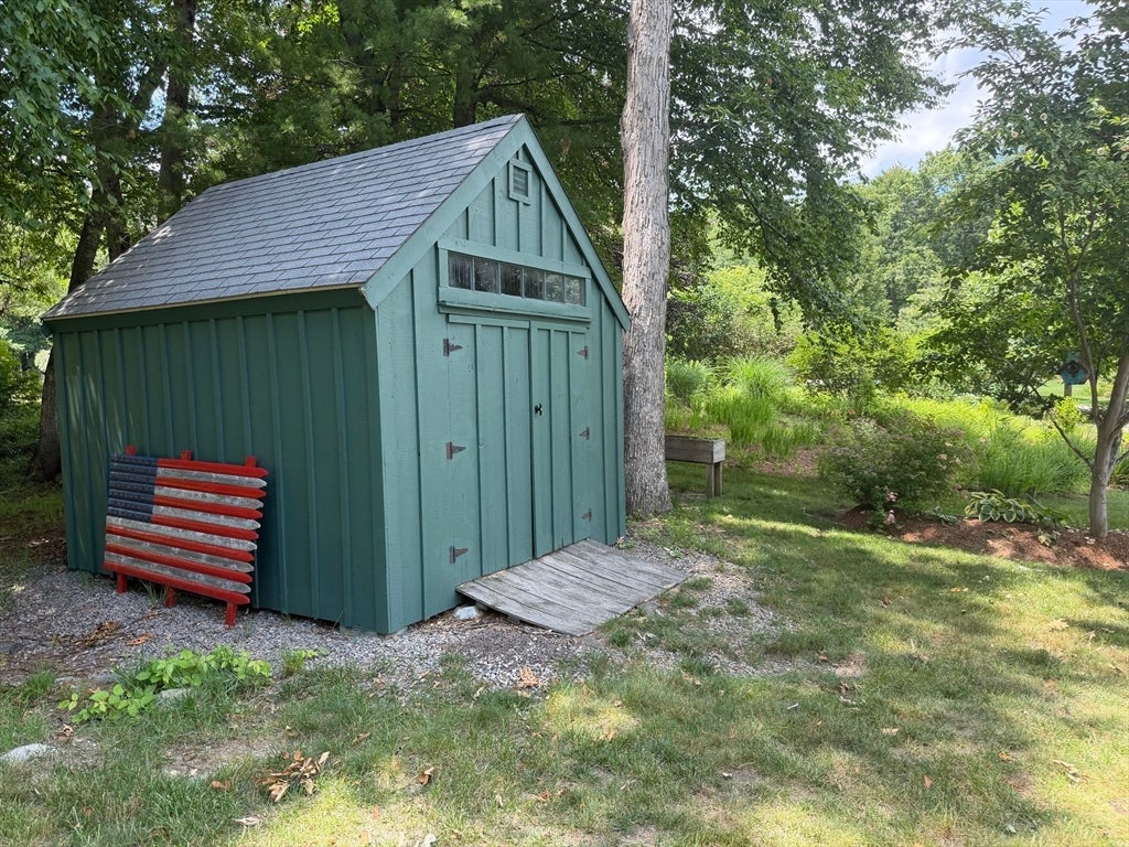 2 Fawcett Orchard Rd