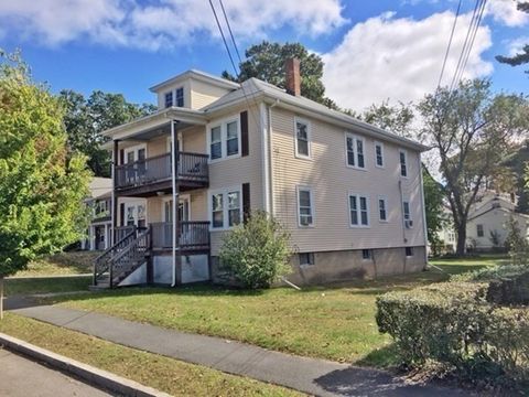 Photo of 32 Saint Anns Rd #1R, Quincy, MA 02170 (MLS # 73497599)