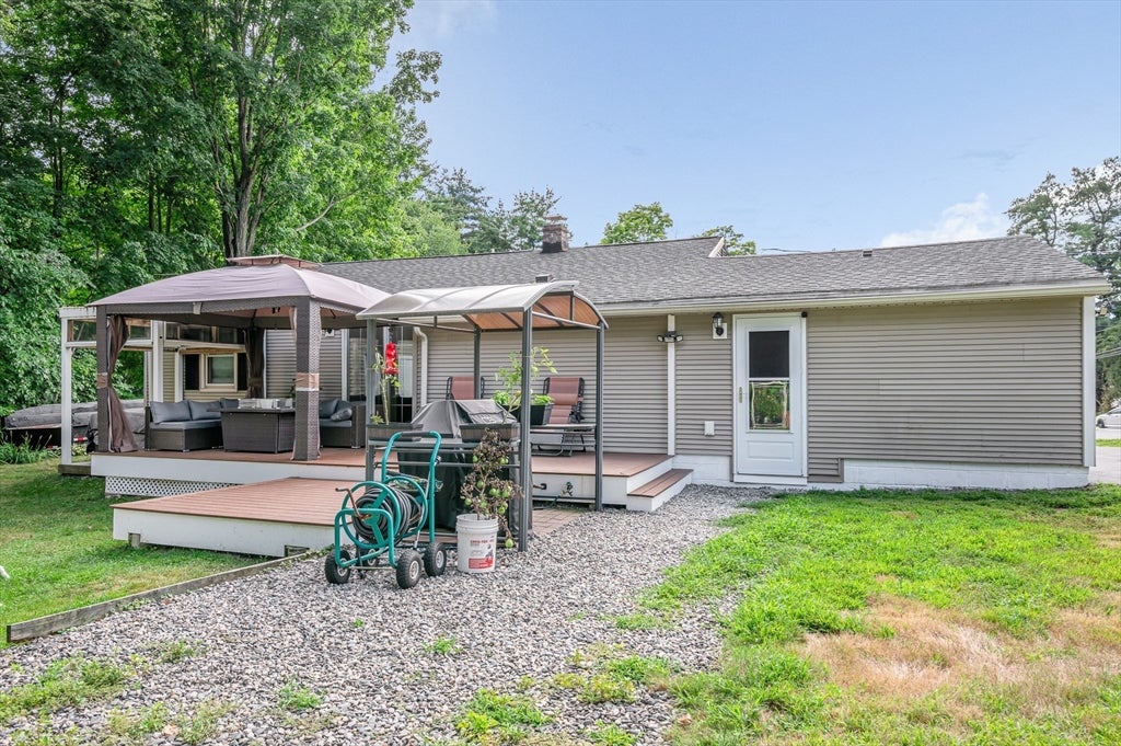 1295 Hildreth St, Dracut, MA Photo #27