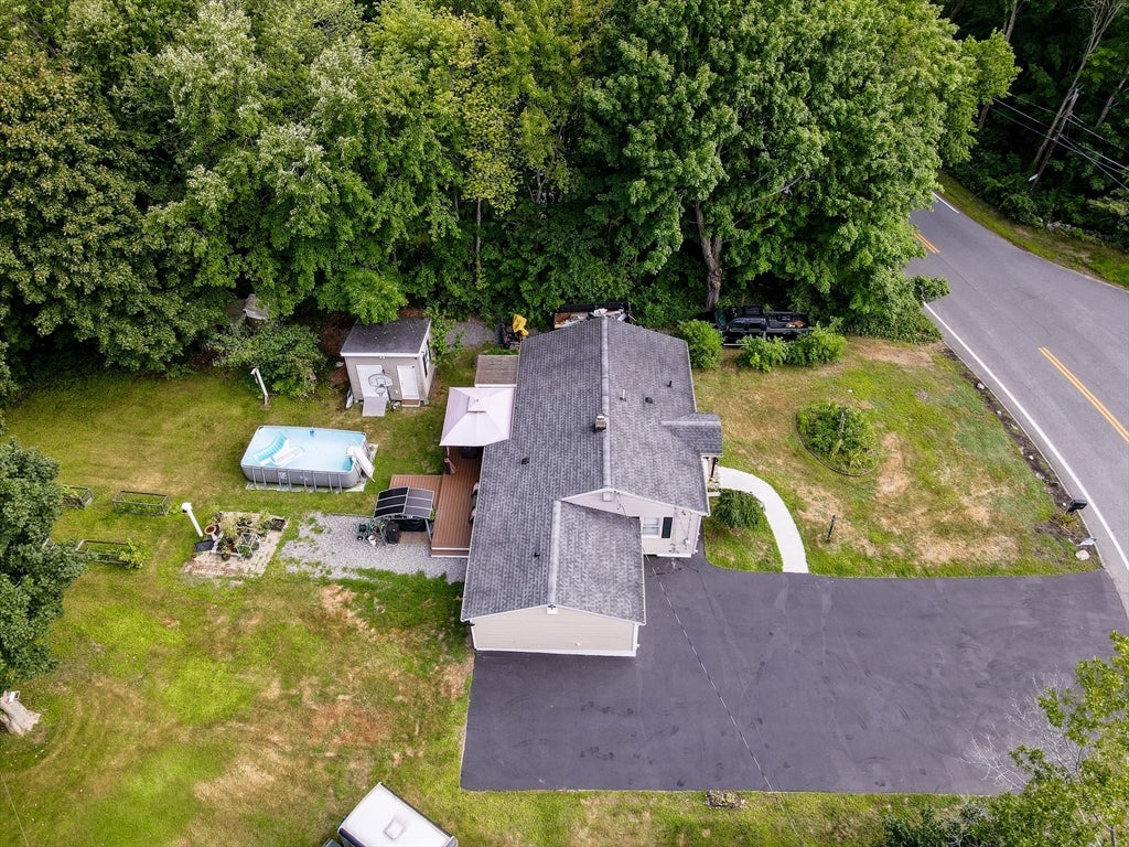 1295 Hildreth St, Dracut, MA Photo #32