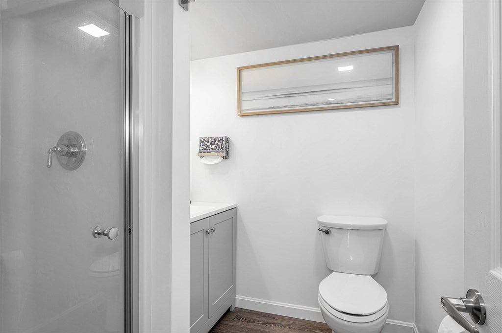 1295 Hildreth St, Dracut, MA Photo #21