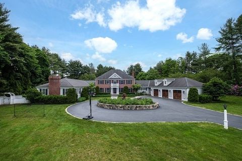 568 Wellesley St Weston MA 02493