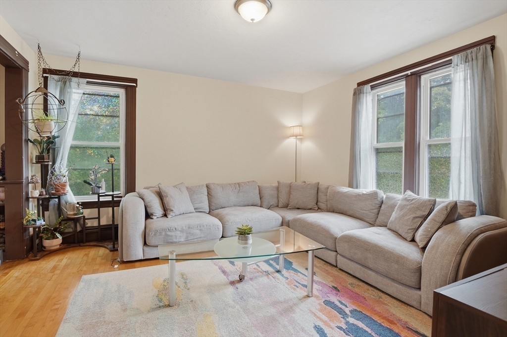 85 Burncoat Street, Worcester, MA Photo #30