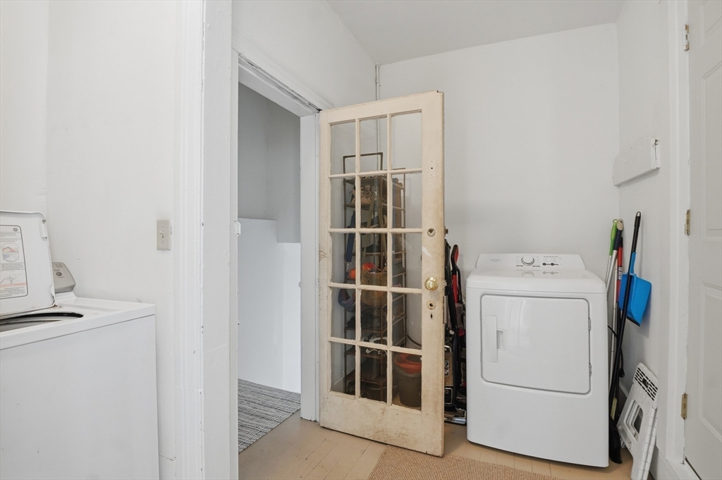 85 Burncoat Street, Worcester, MA Photo #37