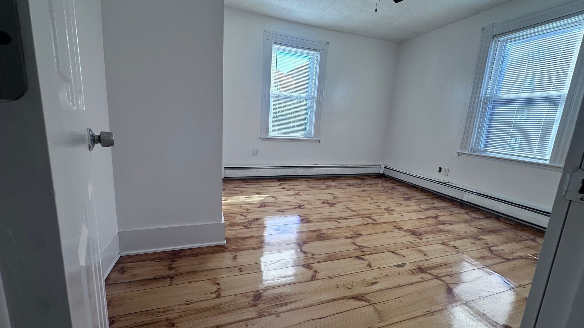 33 Warren ST #2, Peabody, MA Photo #3