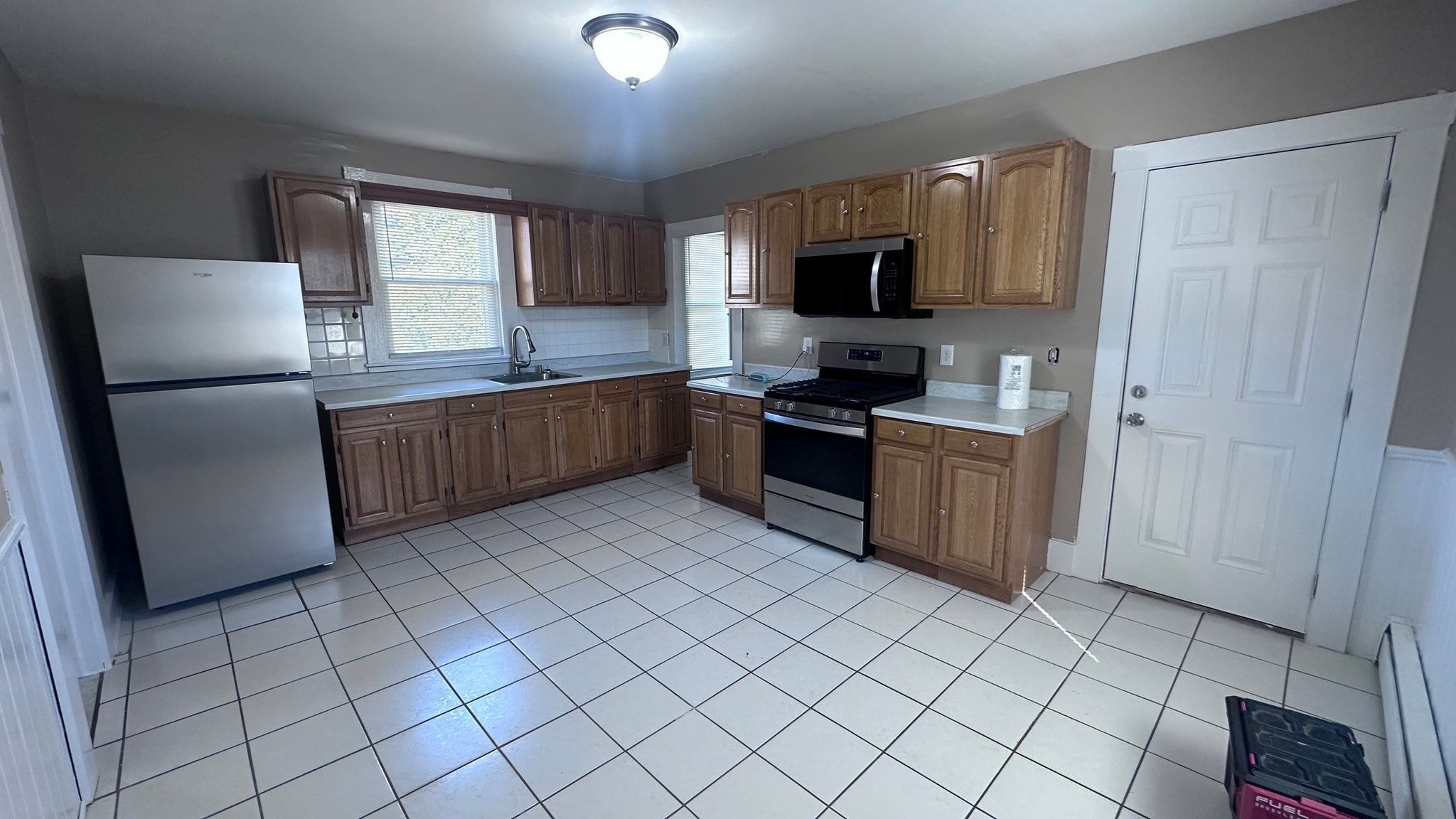 33 Warren ST #2, Peabody, MA Photo #9